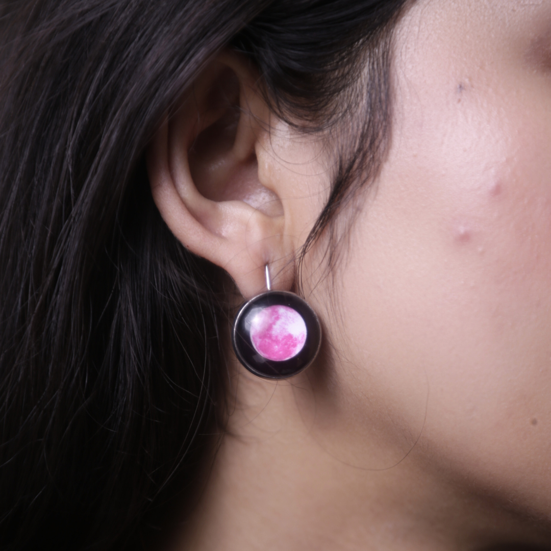 LUNAR EYE EARRINGS - PINK