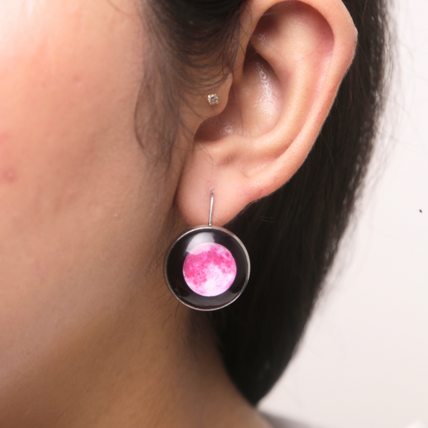 LUNAR EYE EARRINGS - PINK