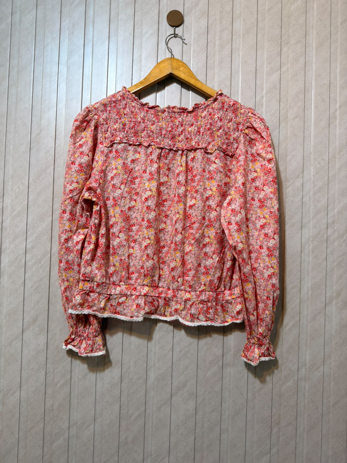 Chest 21  Length 21  Fabric Linen Women's Signature Full Sleeve Top
