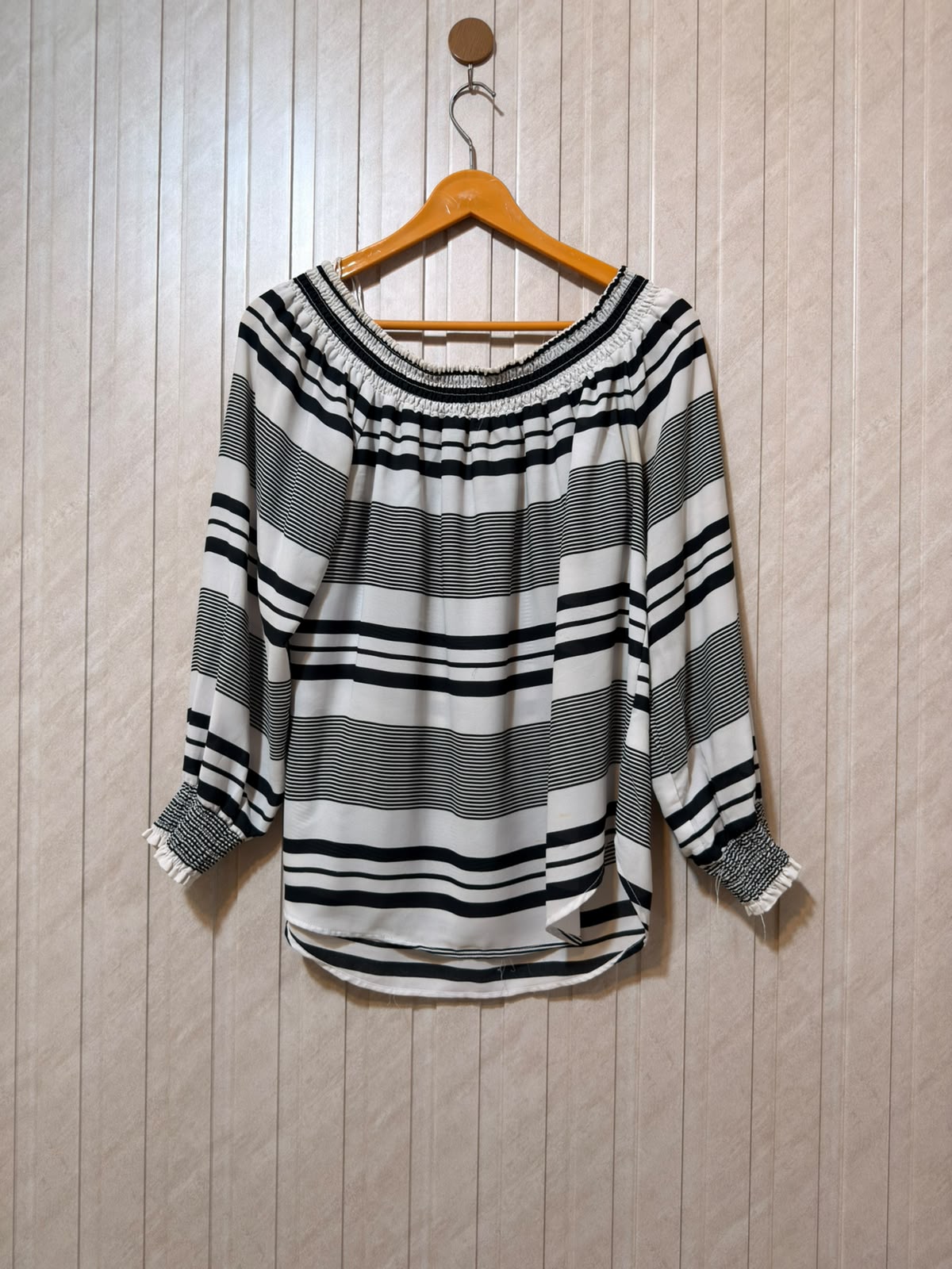 Chest 20  Length 24  Fabric Chiffon Women's Versatile Full Sleeve Top