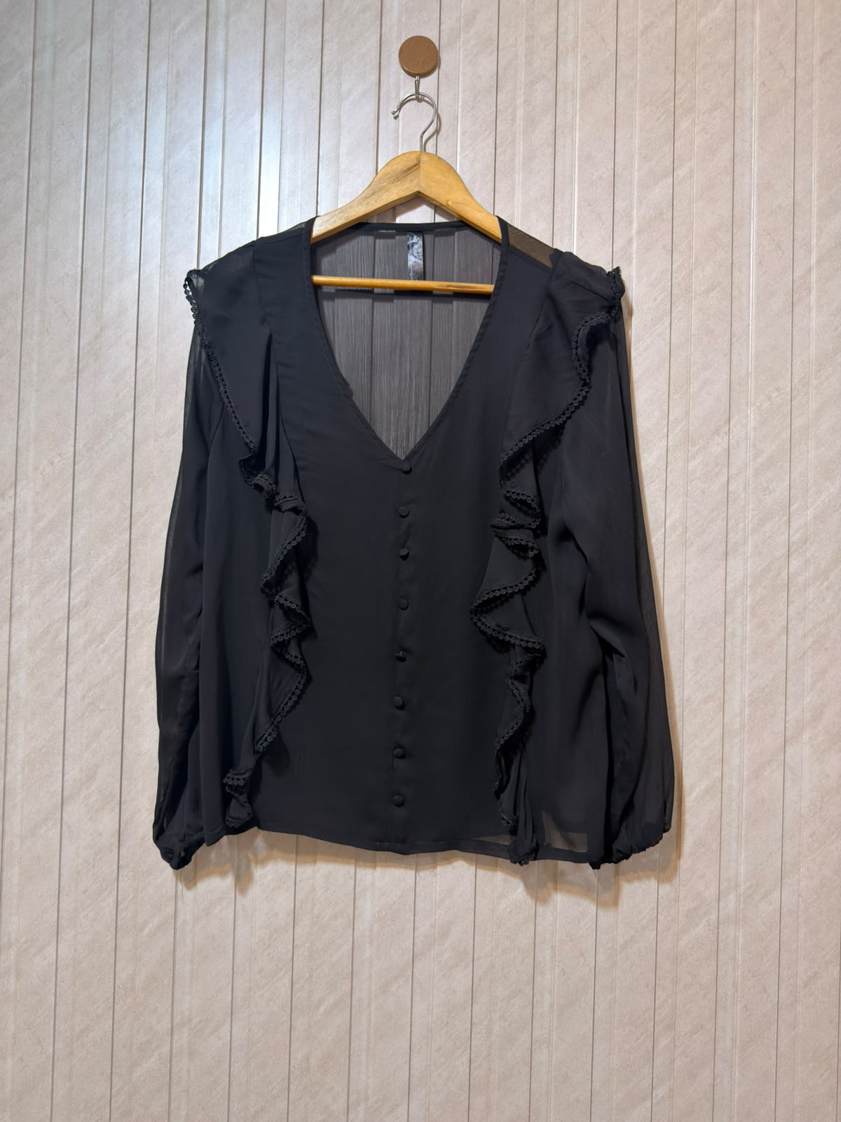 Chest 19  Length 24  Fabric Chiffon Women's Statement Full Sleeve Top