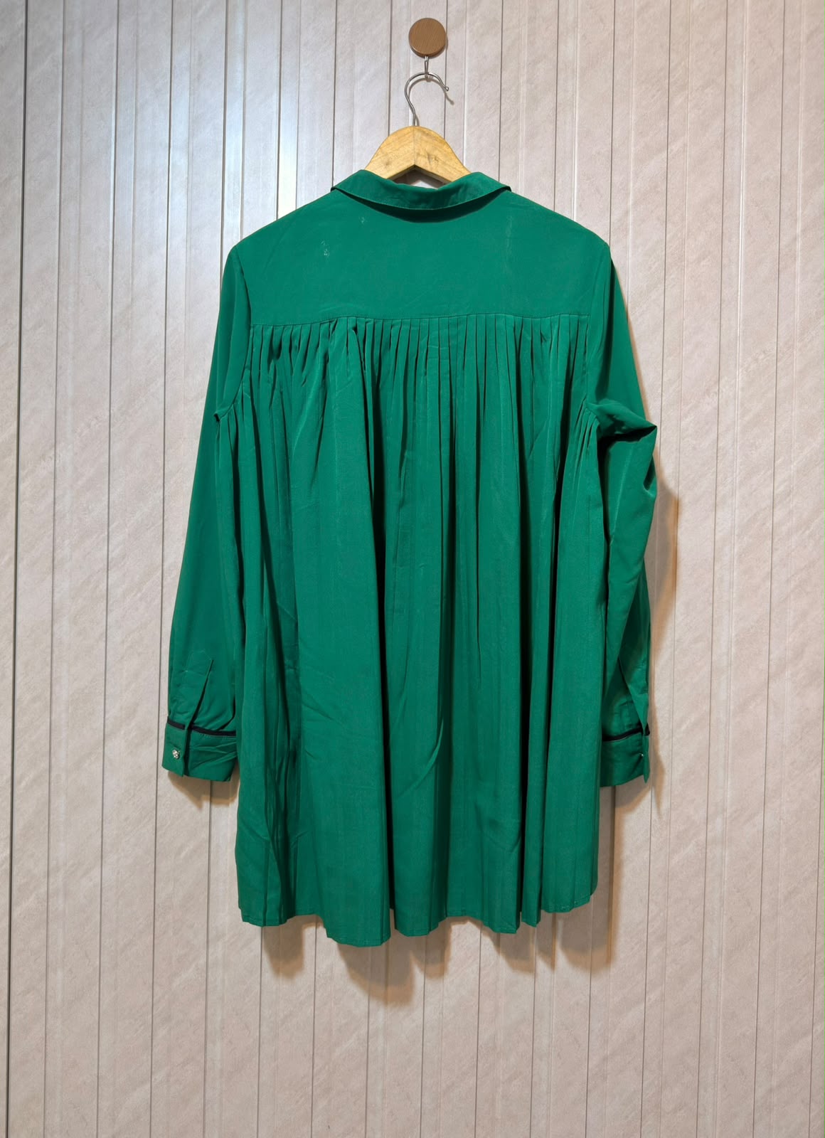 Chest 21  Length 28 To 31  Fabric Silk Women's Elegant Everyday Top