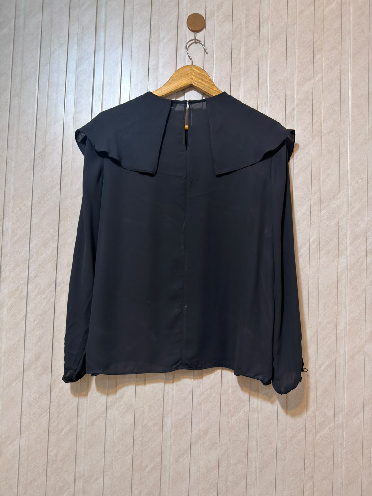 Chest 17  Length 23  Fabric Chiffon Women's Sophisticated Everyday Top