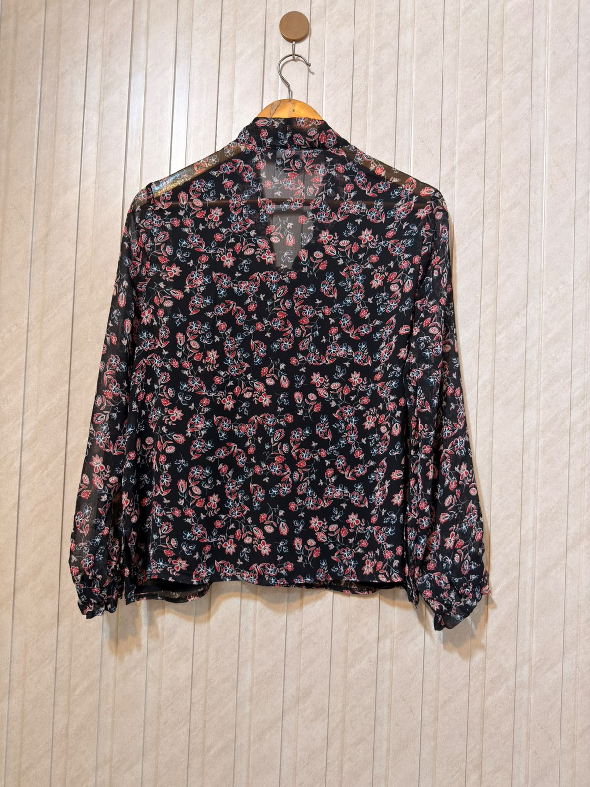 Chest 19  Length 23  Fabric Chiffon Women's Contemporary Casual Top