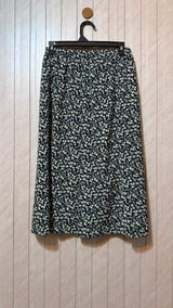 Waist 30  Length 28  Fabric Silk Elevated Women’s Skirt