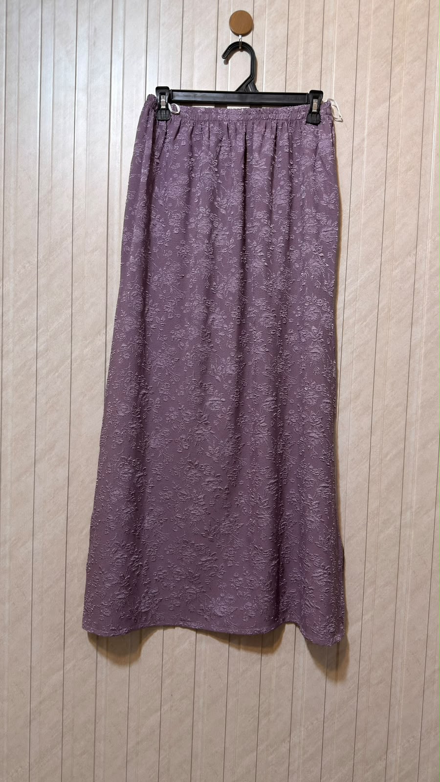 Waist 30  Length 37  Fabric Rayon Premium Fashion Skirt