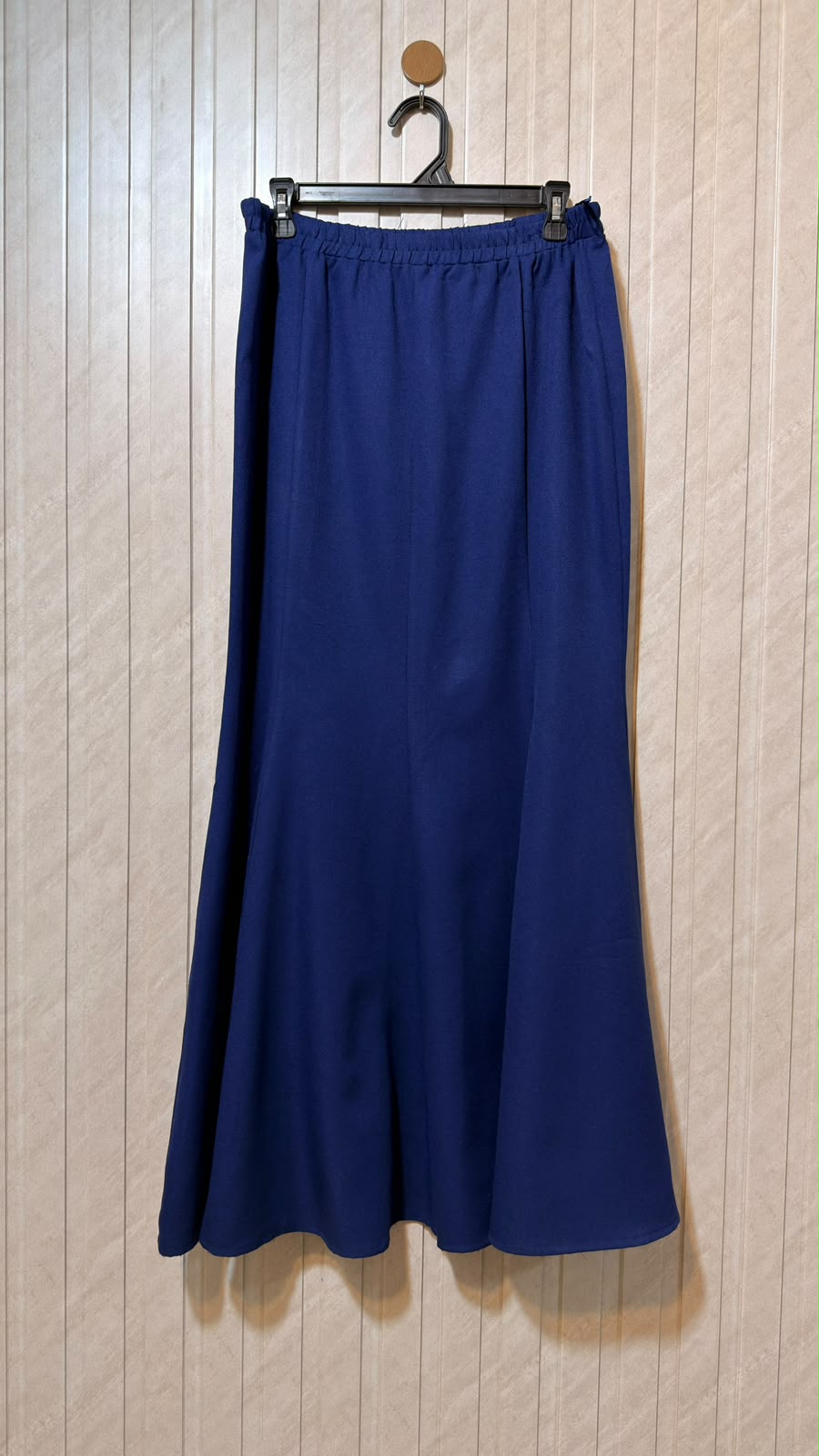 Waist 40  Length 40  Fabric Cotton Silk Refined Women’s Skirt