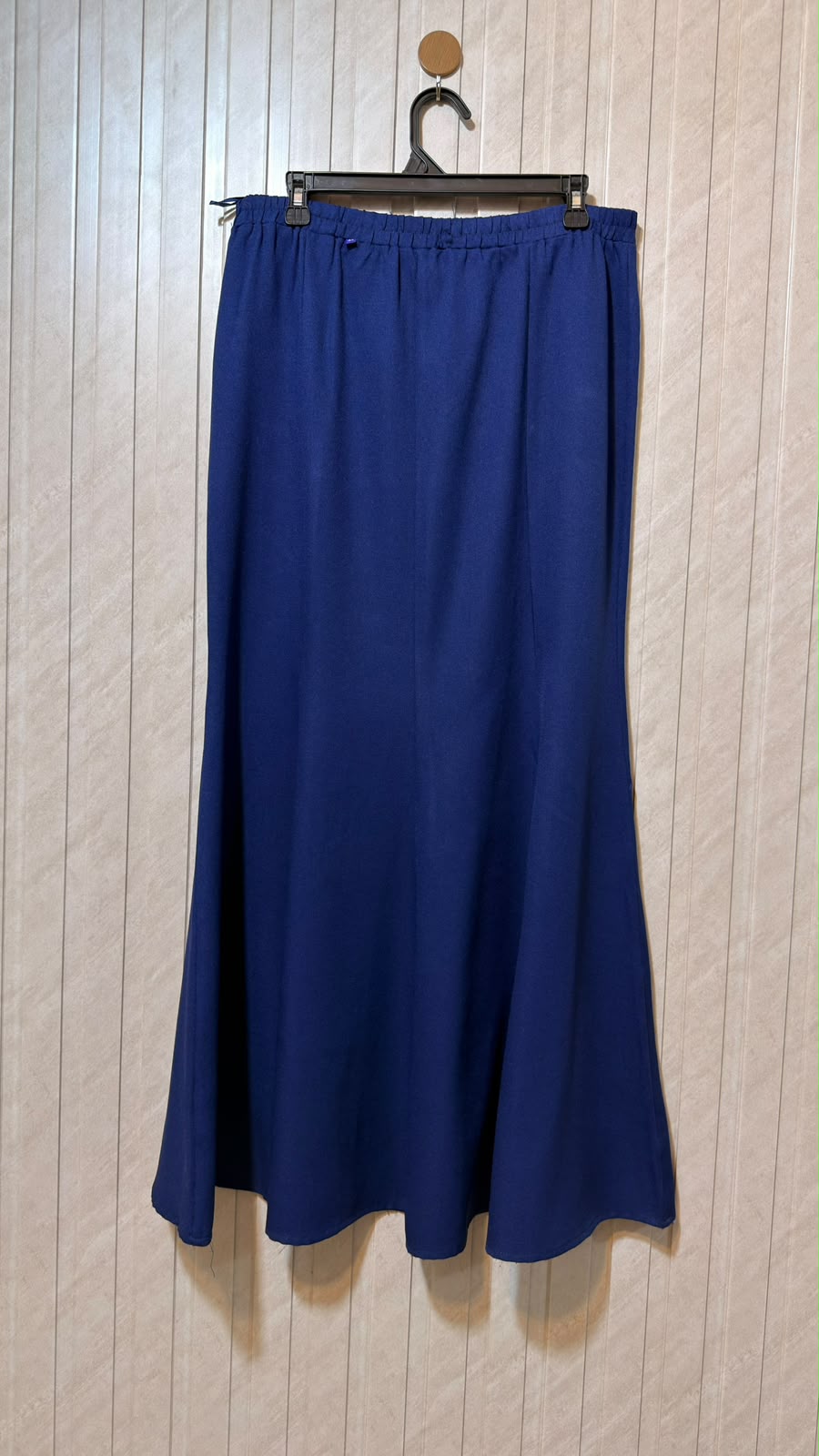 Waist 40  Length 40  Fabric Cotton Silk Refined Women’s Skirt