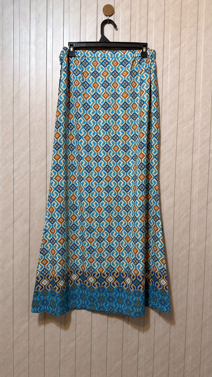 Waist 32  Length 39  Fabric Cotton Silk Classic Women’s Skirt