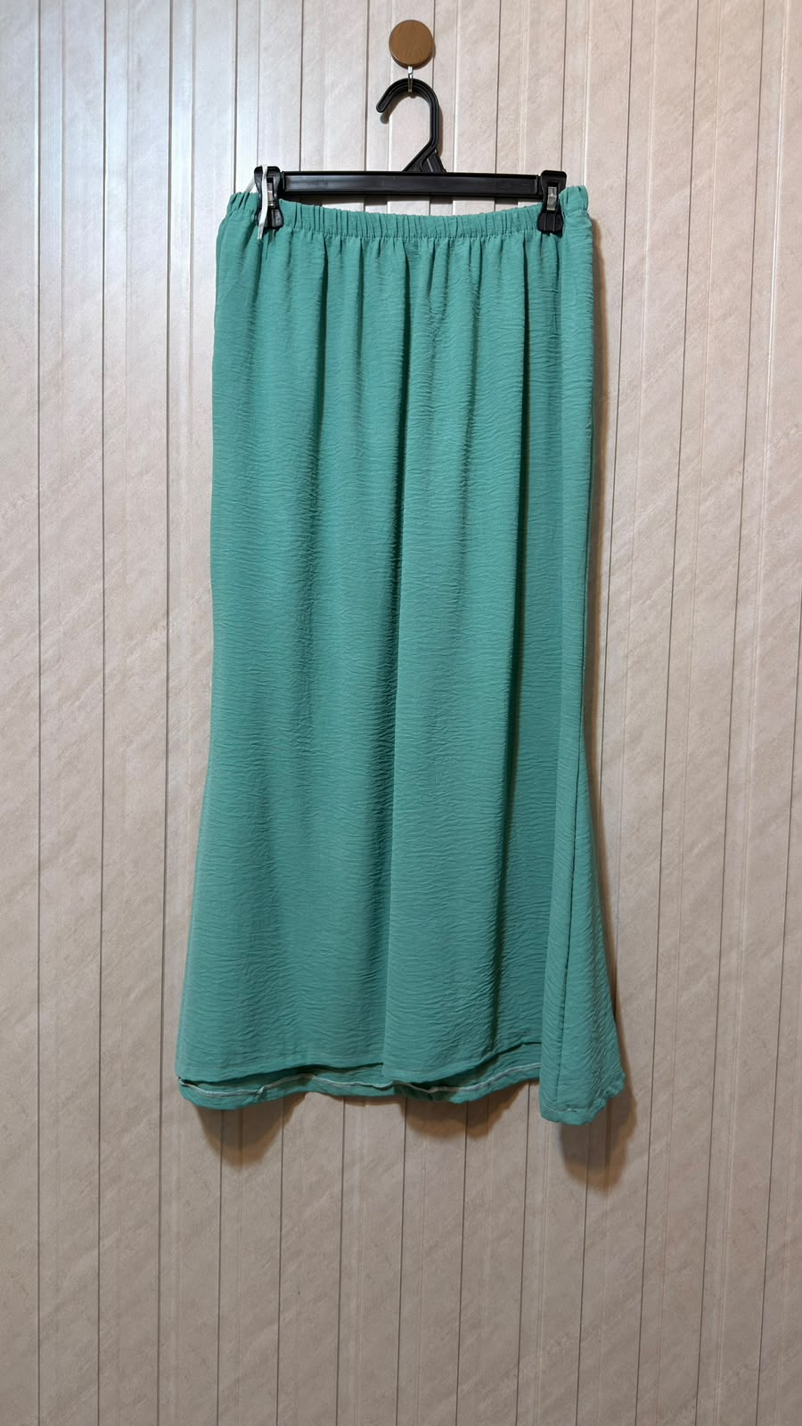 Waist 34  Length 33 To 34  Fabric Rayon Women’s Premium Collection Skirt
