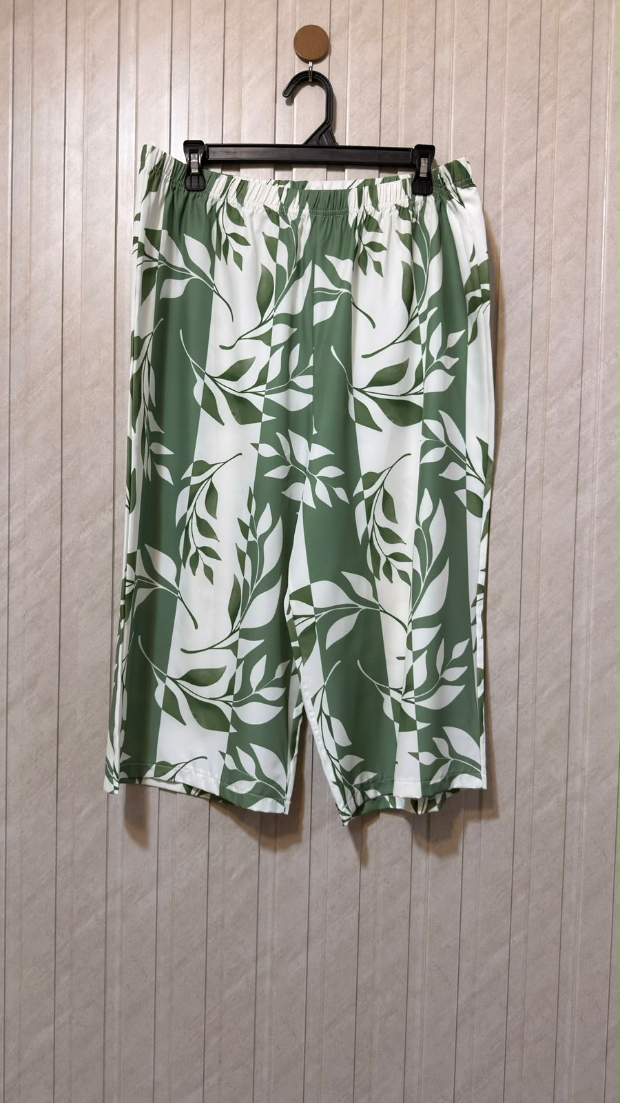 Waist 26  Length 28  Fabric Silk Elegant Women's Trouser