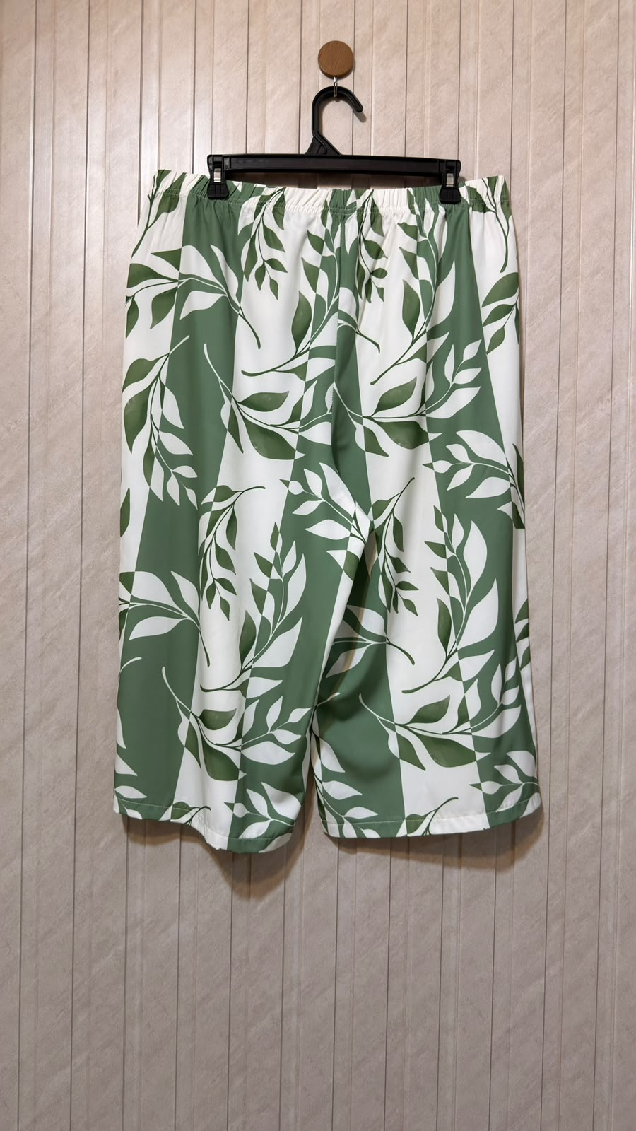 Waist 26  Length 28  Fabric Silk Elegant Women's Trouser
