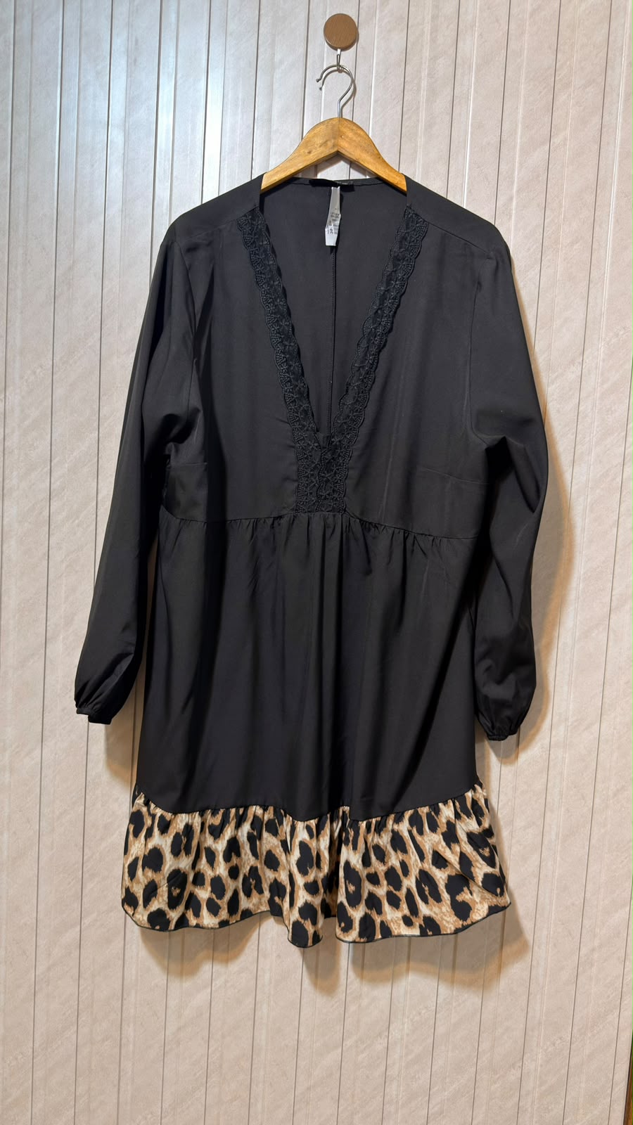 Chest 25  Length 35  Fabric Silk jersey Women's Relaxed Extended Top