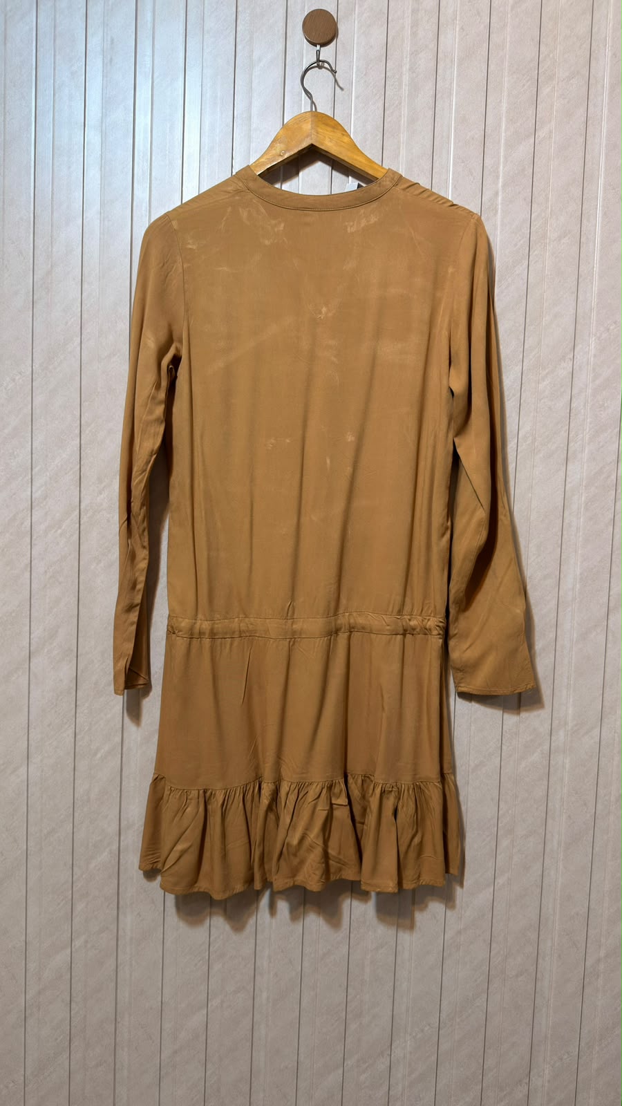 Chest 17  Length 34  Fabric Linen Women's Long Top Edit