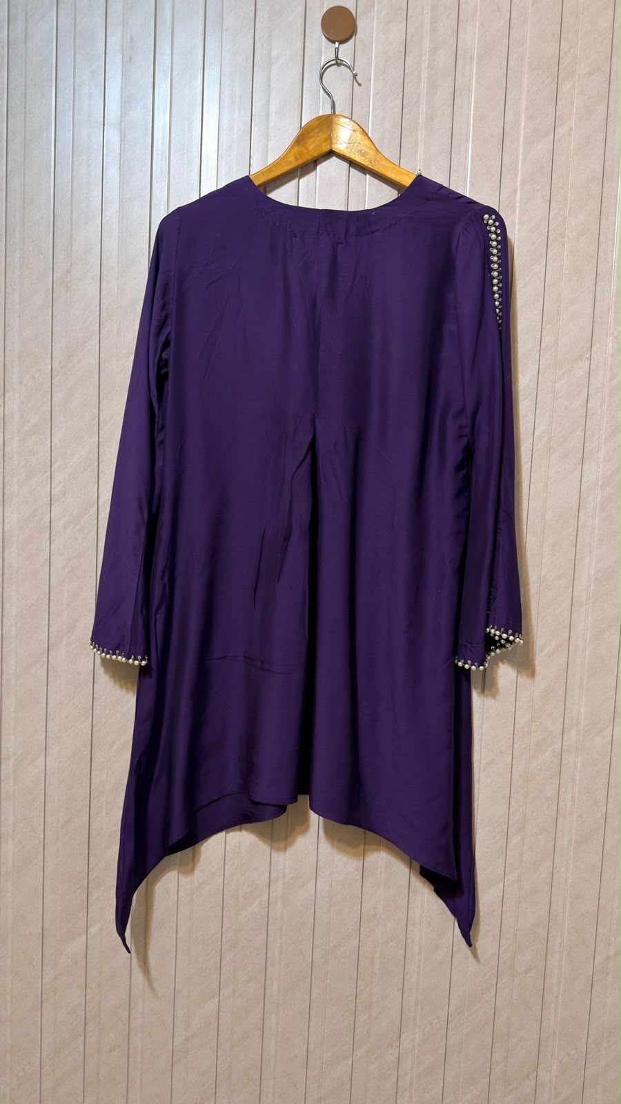 Chest 18  Length 33  Fabric Silk Women's Modern Long Top