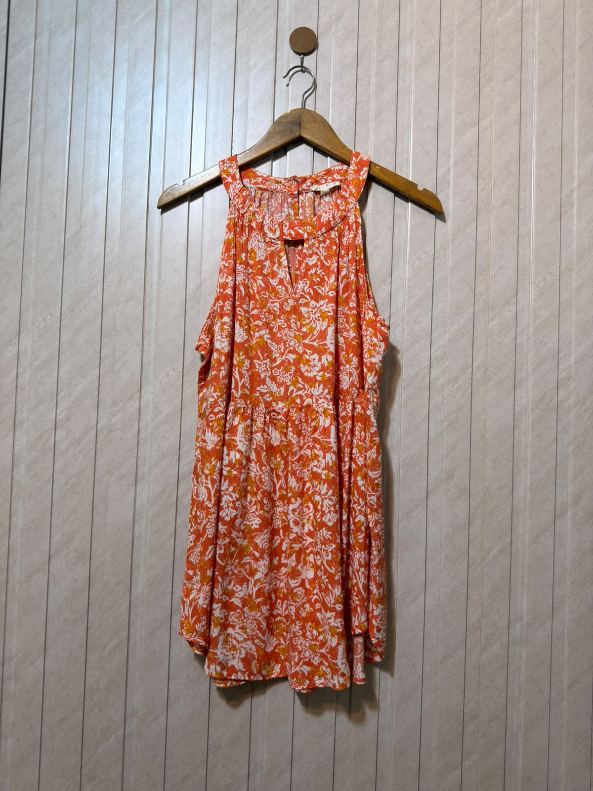 Chest 20  Length 30  Fabric linen Women's Stylish Sleeveless Top