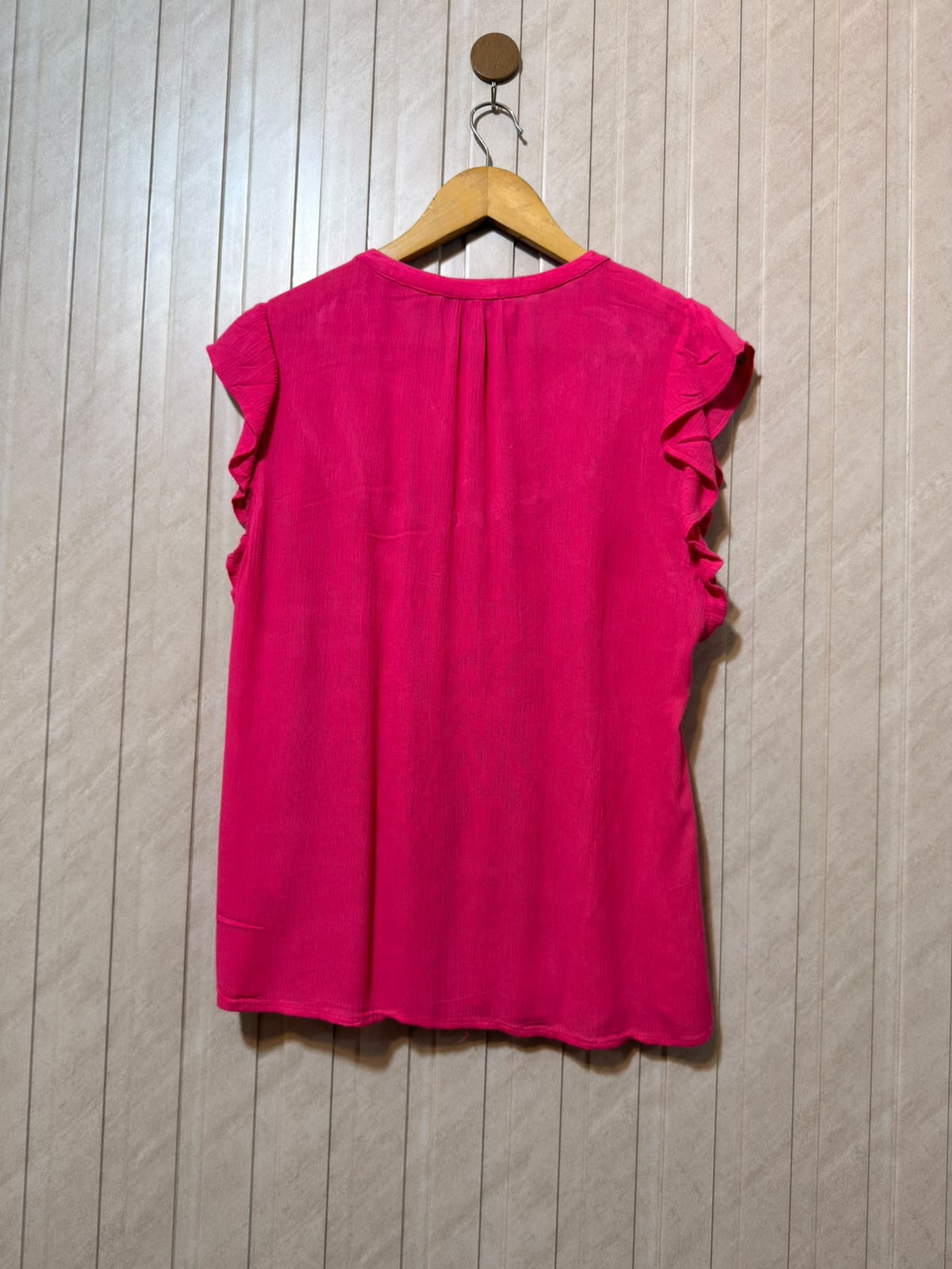 Chest 19  Length 24  Fabric Cotton Women's Branded Chic Top