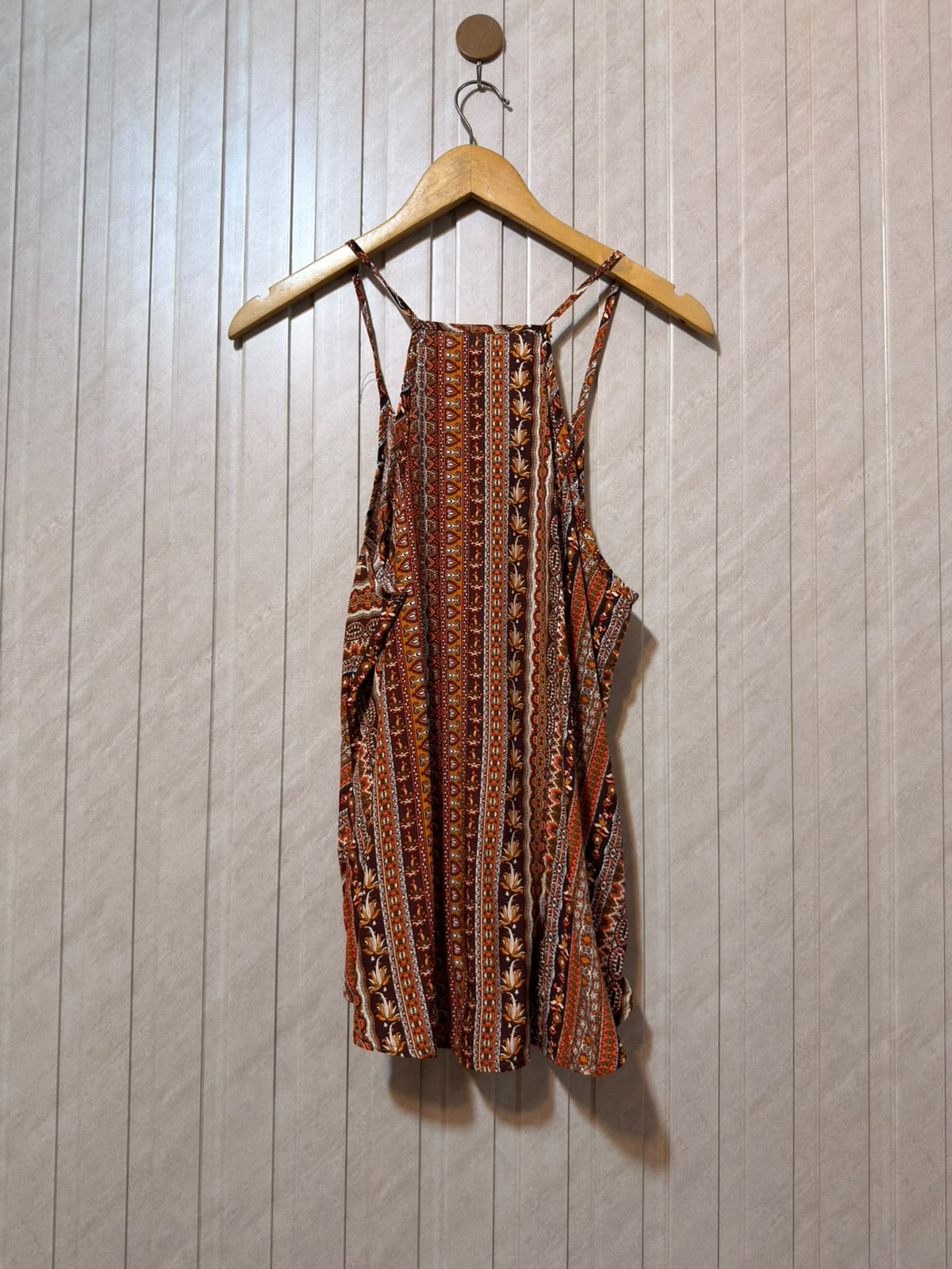 Chest 19  Length 25  Fabric linen Women's Refined Sleeveless Top