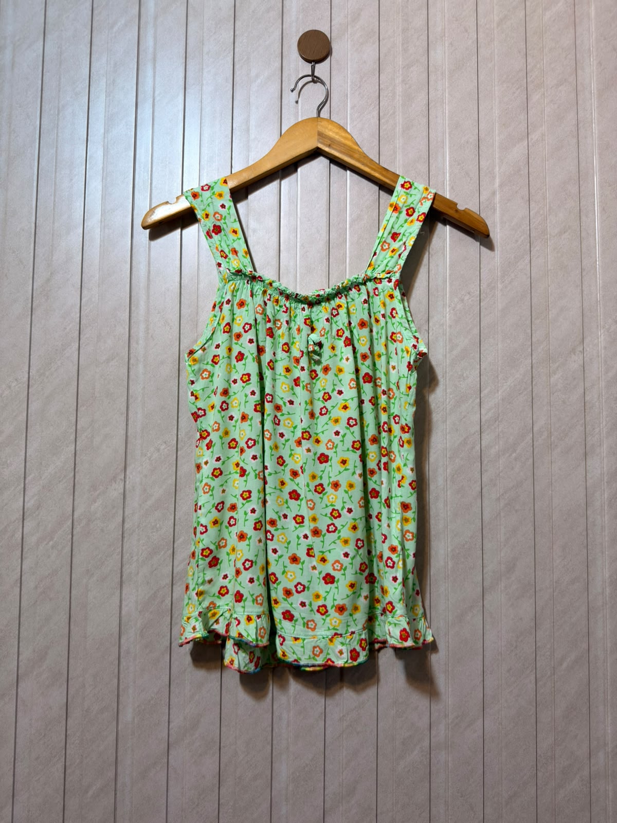 Chest 18  Length 21  Fabric Linen Women's Elegant Sleeveless Top