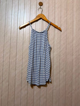 Chest 19  Length 24  Fabric Linen Women's Signature Sleeveless Top