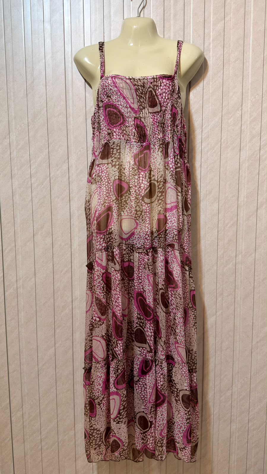 Chest 22  Length 54  Fabric silk Elegant Women's Maxi Dress