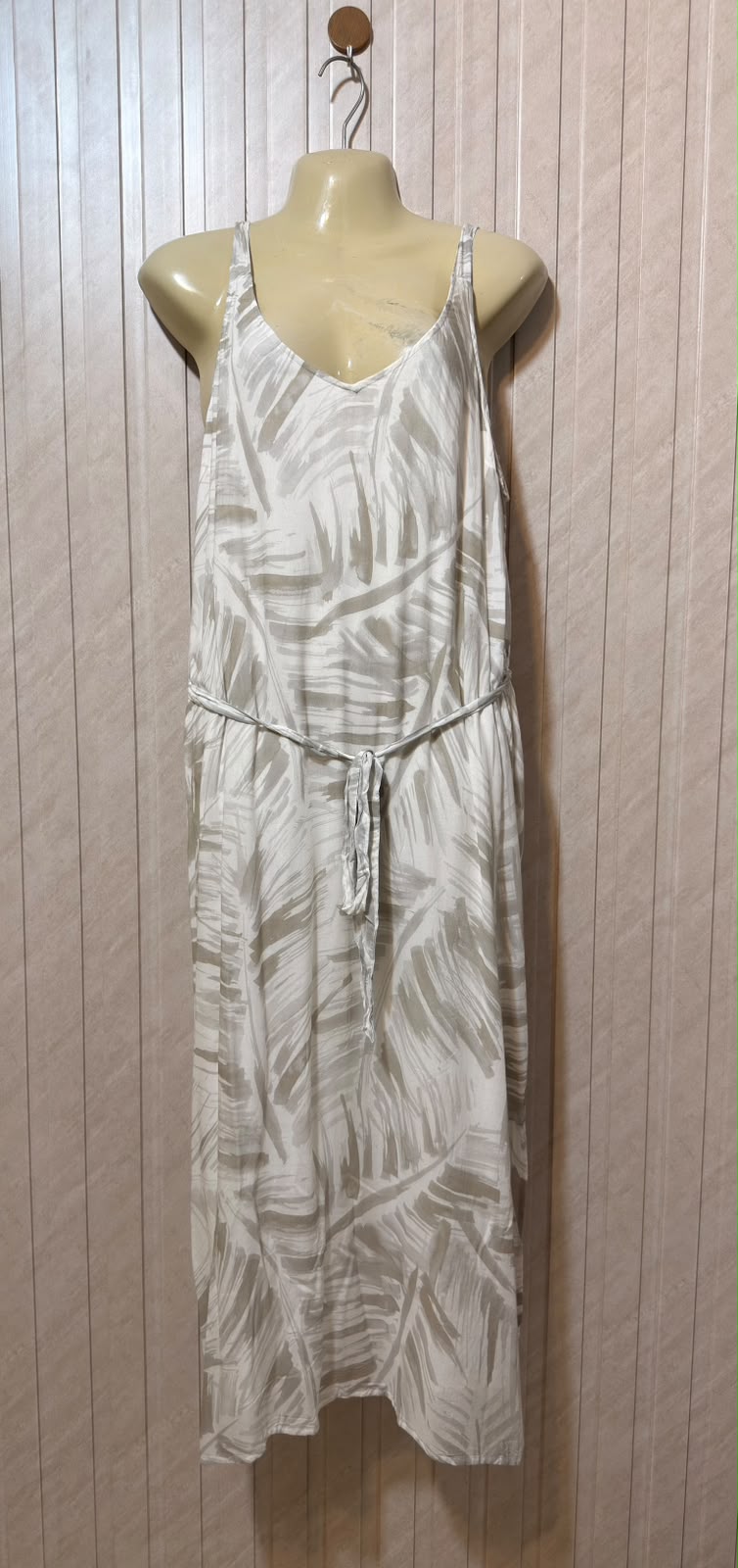 Chest 19  Length 46  Fabric cotton Chic Long Maxi Dress
