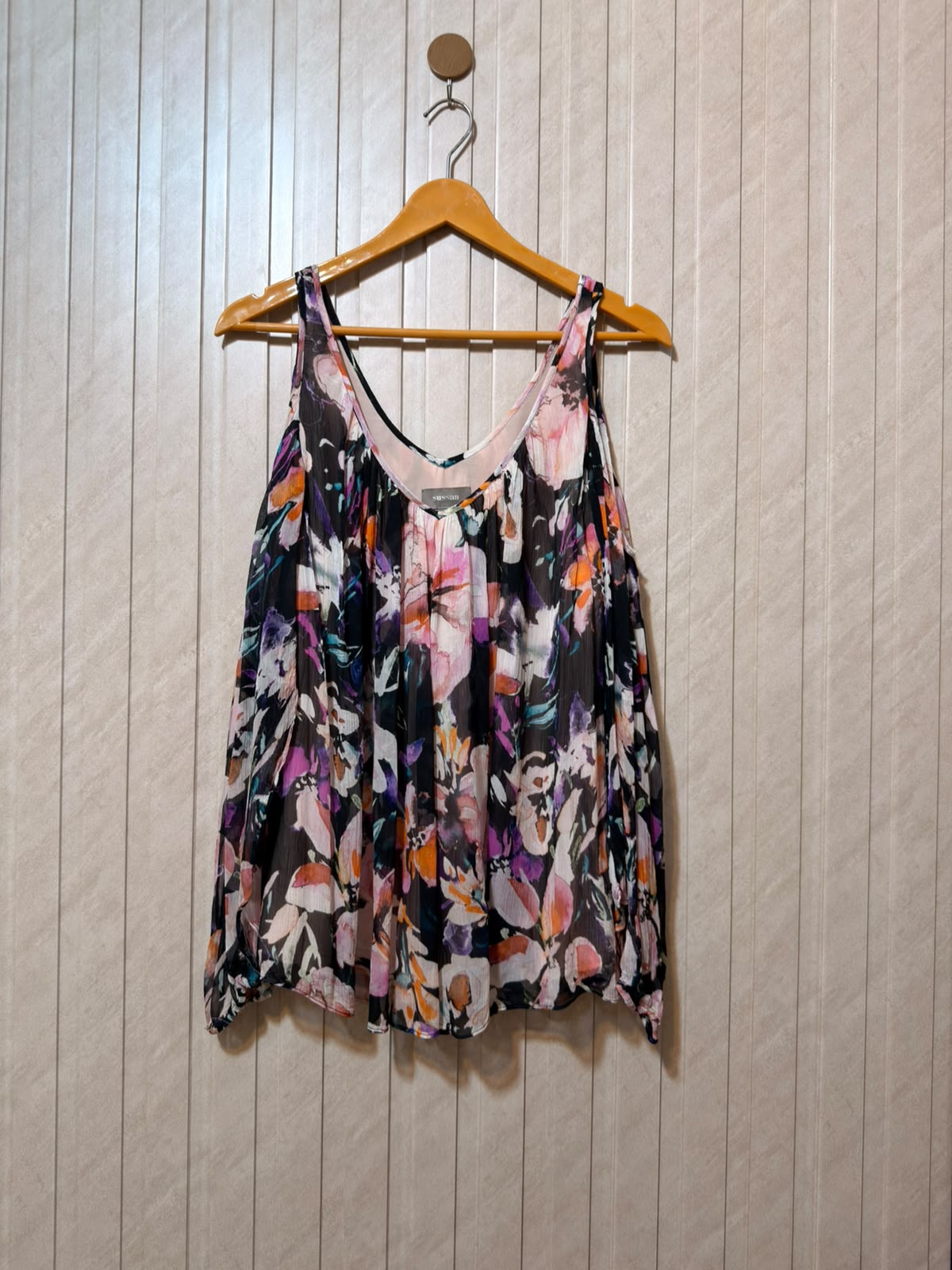 Chest 19  Length 25  Fabric Chiffon Women's Essential Everyday Top