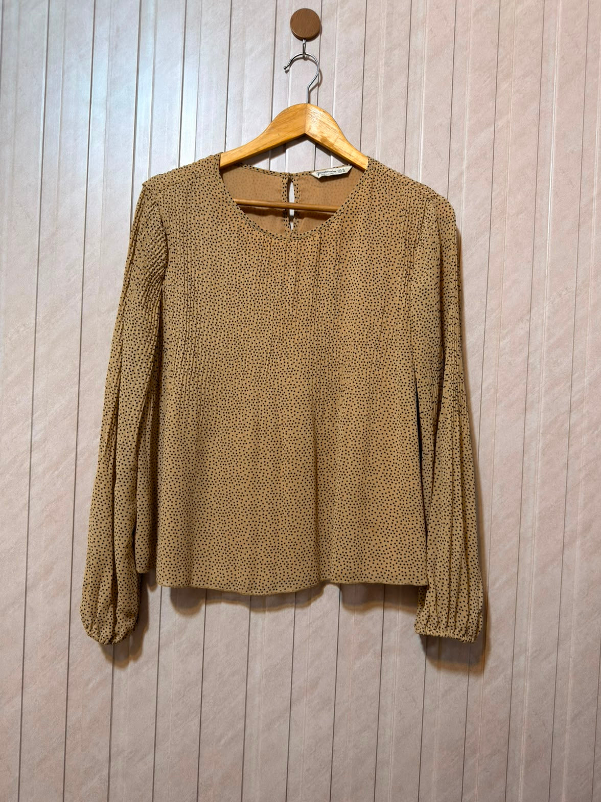 Chest 18  Length 22  Fabric Chiffon Women's Comfortable Full Sleeve Top