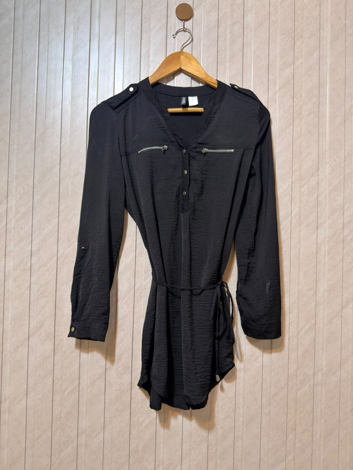 Chest 16  Length 29  Fabric Silk Women's Classic Full Sleeve Top