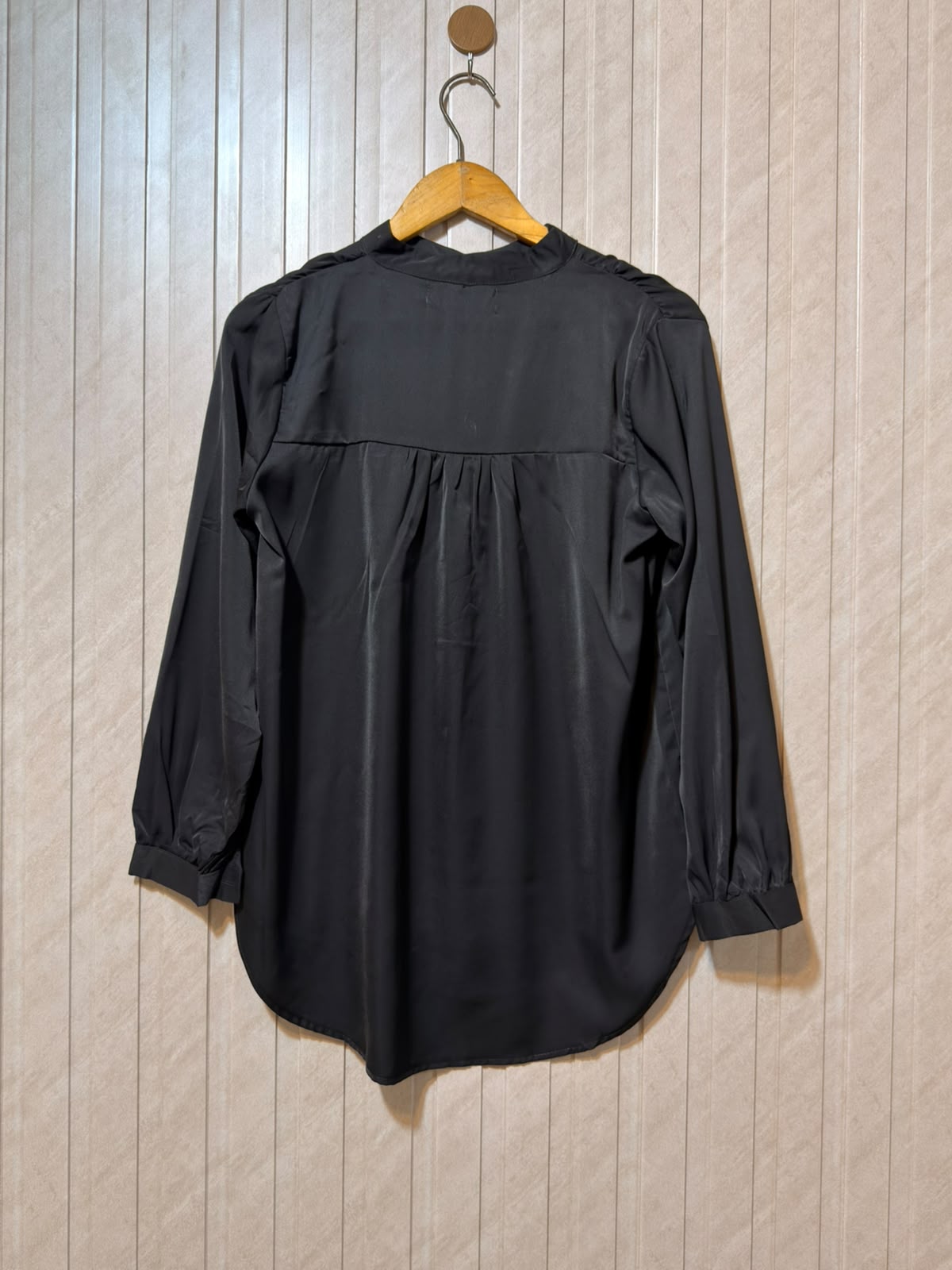 Chest 21  Length 26  Fabric Silk Women's Everyday Full Sleeve Top
