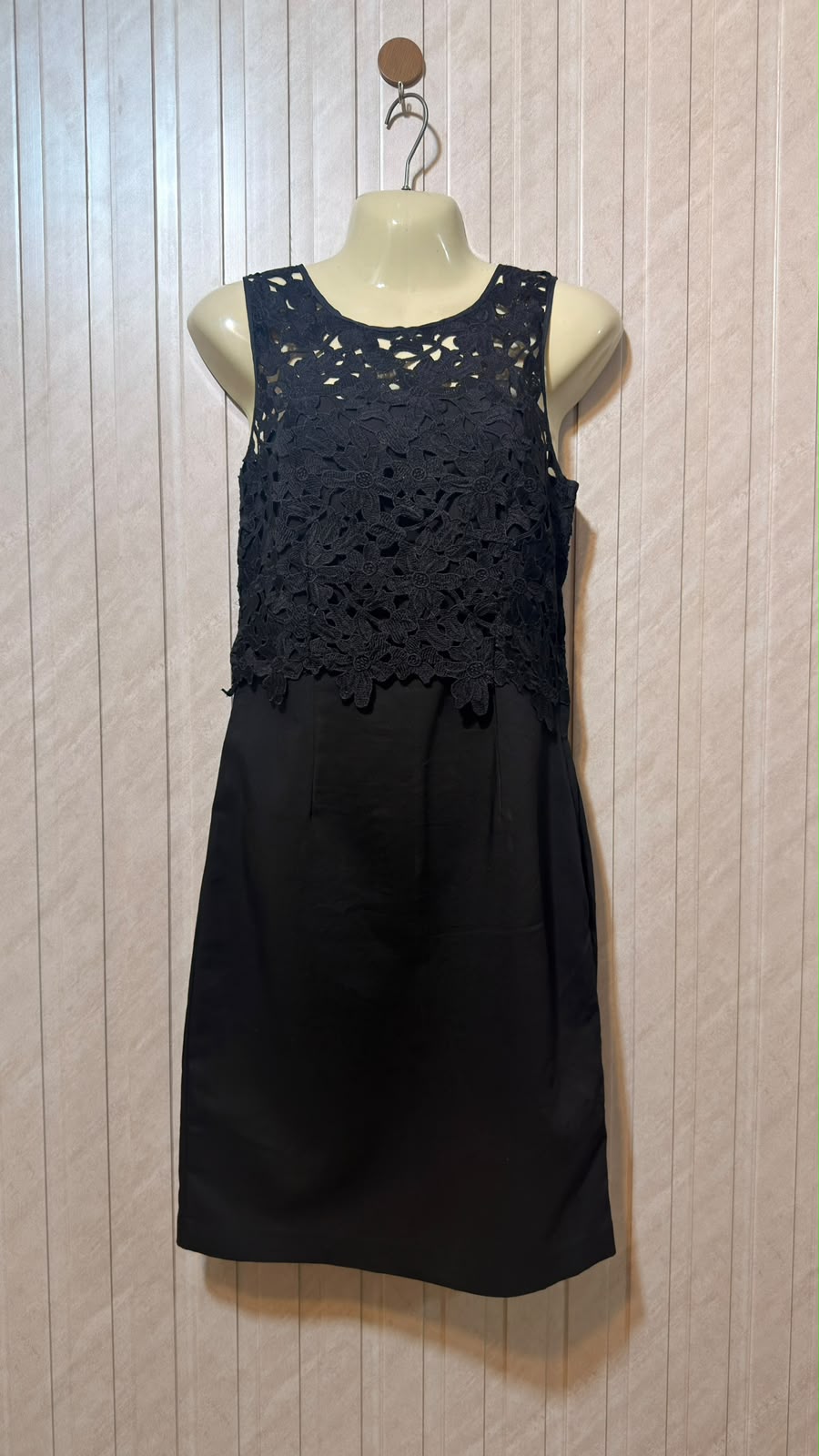 Chest 17  Length 35  Fabric Silk Stylish Mini Dress