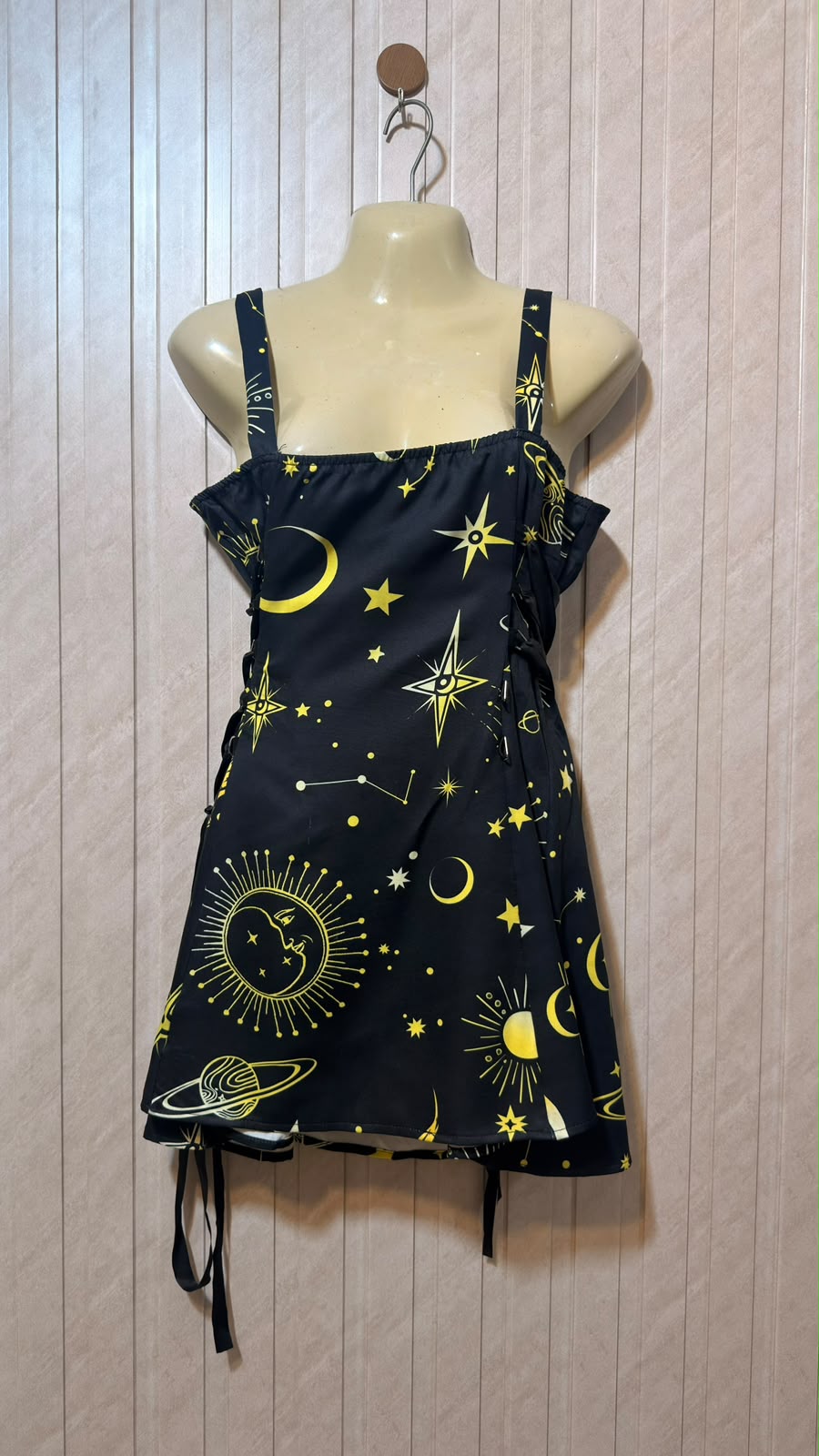 Chest 19  Length 26  Fabric Silk Elegant Embroidered Party Wear Dress
