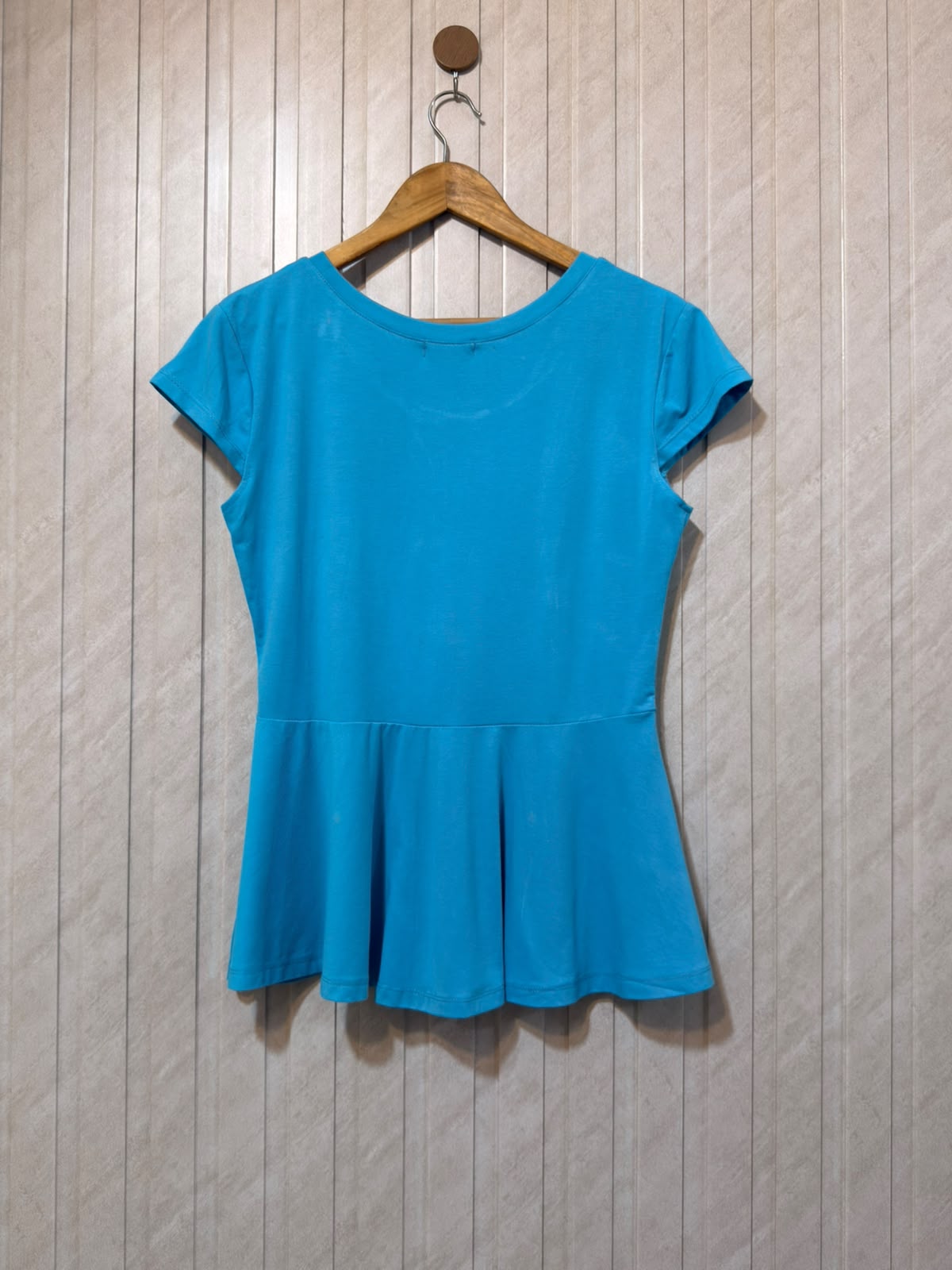 Chest 20  Length 25 Women’s Comfort T-Shirt