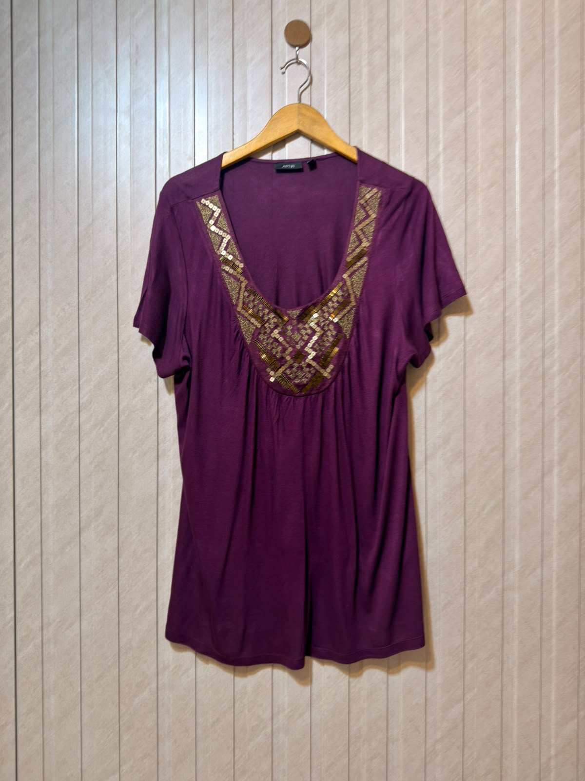 Chest 24  Length 30 Women’s Casual Essential T-Shirt