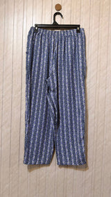 Waist 32  Length 34  Fabric Silk Women’s Essential Trouser