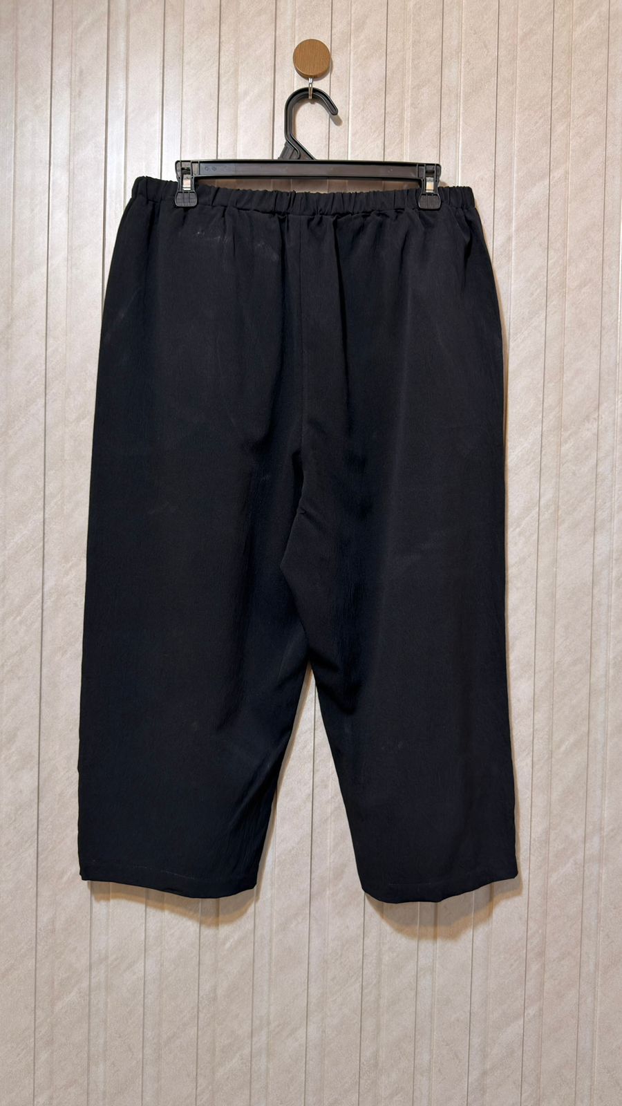 Waist 34  Length 30  Fabric Silk Women’s Sophisticated Trouser