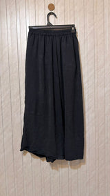 Waist 26  Length 32  Fabric Silk Women’s Luxe Collection Trouser
