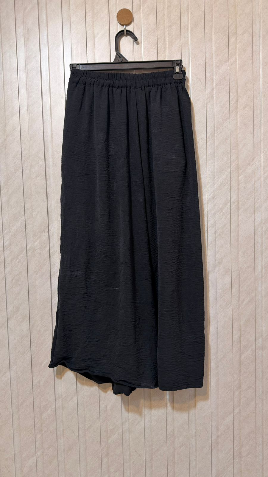Waist 26  Length 32  Fabric Silk Women’s Luxe Collection Trouser