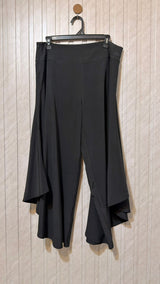 Waist 34  Length 36  Fabric Silk Women’s Contemporary Trouser