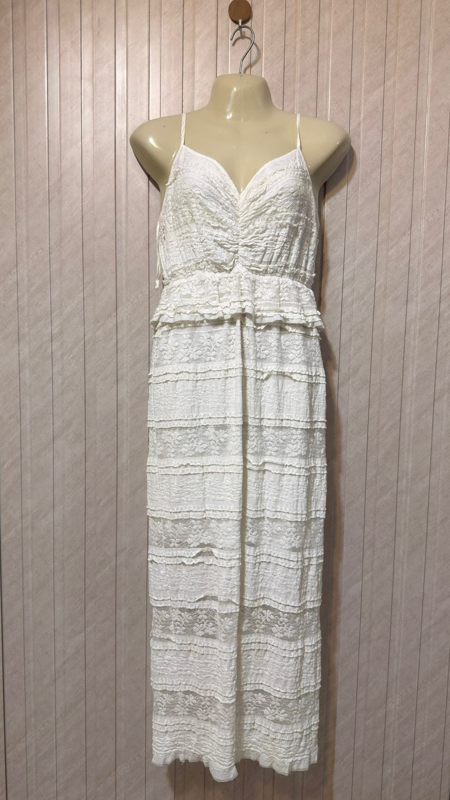 Chest 19  Length 48  Fabric Net Elegant Full-Length Western Dress
