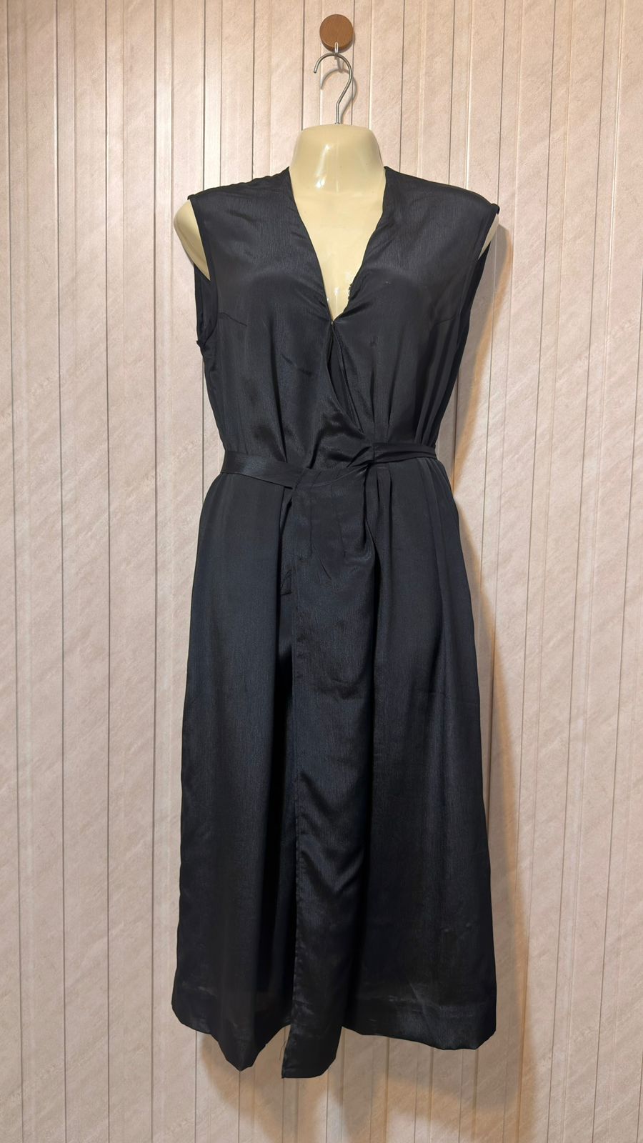 Chest 18  Length 41  Fabric Chiffon Women’s Modern Long Maxi Dress