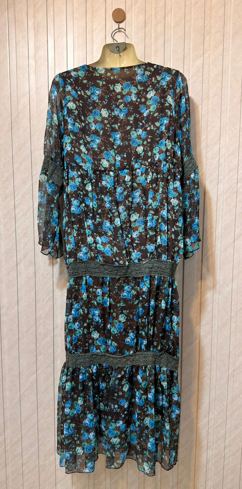 Chest 22  Length 50  Fabric Chiffon Chic Western Maxi Dress for Women