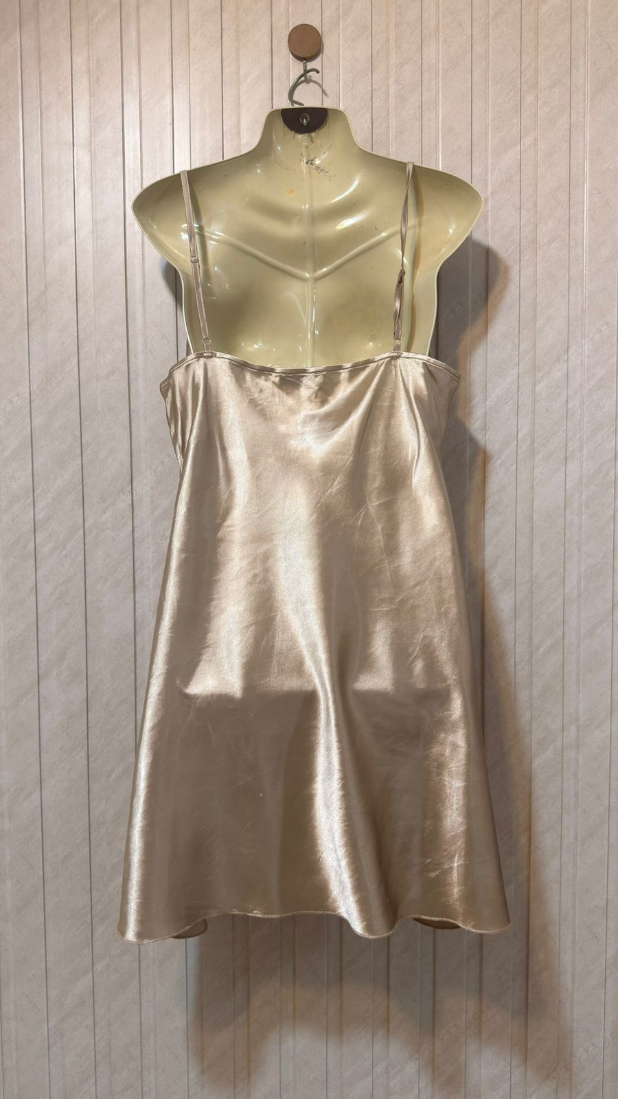 Chest 18  Length 33  Fabric Silk Stylish Women’s Casual Mini Dress