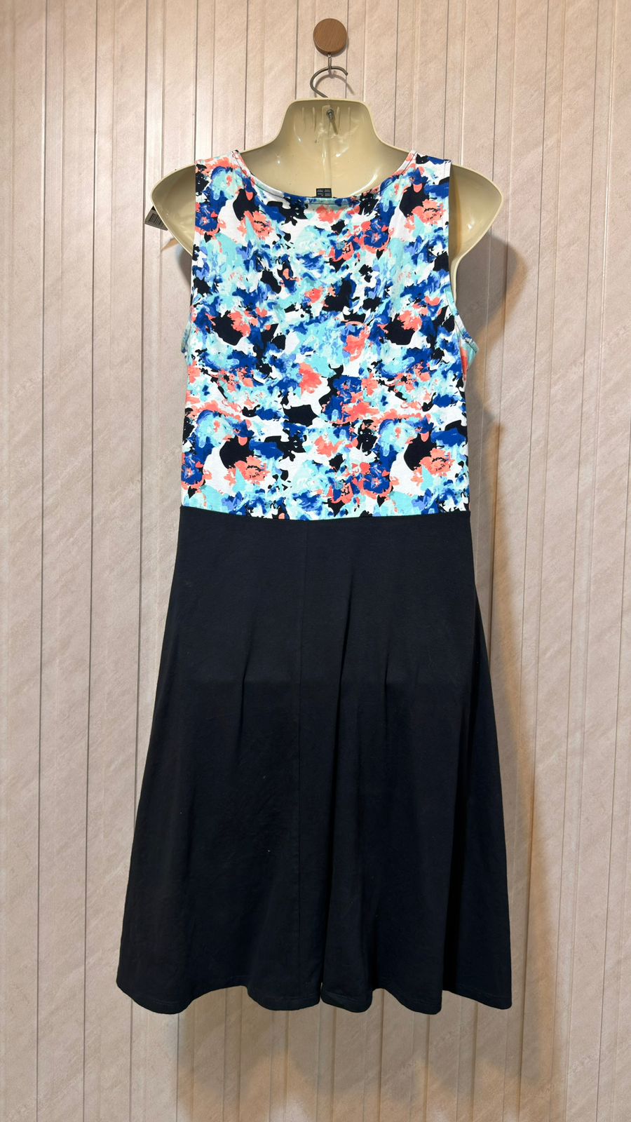 Chest 21  Length 37  Fabric Silk Jersey Stylish Women’s Casual Mini Dress