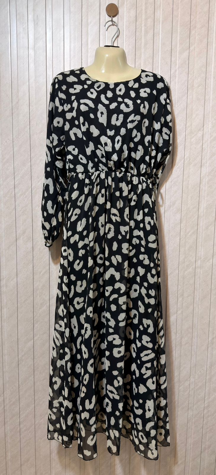 Chest 18  Length 53  Fabric chiffon Western Branded Women’s Long Maxi