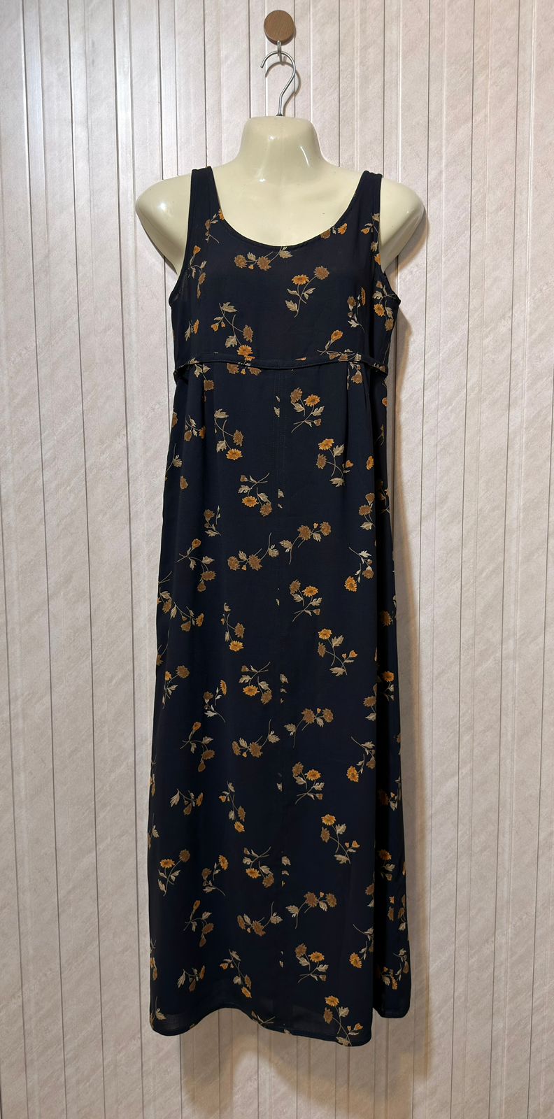 Chest 17  Length 48  Fabric chiffon Fashionable Western Women’s Long Maxi