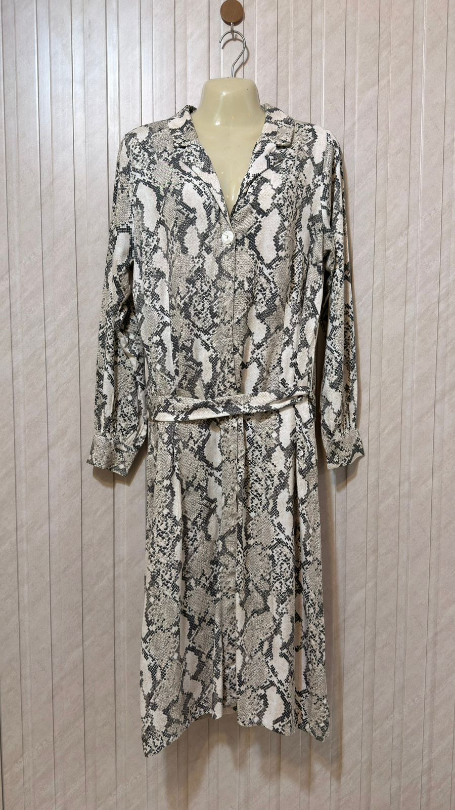 Chest 20  Length 45  Fabric Linen Women’s Exclusive Long Maxi Collection