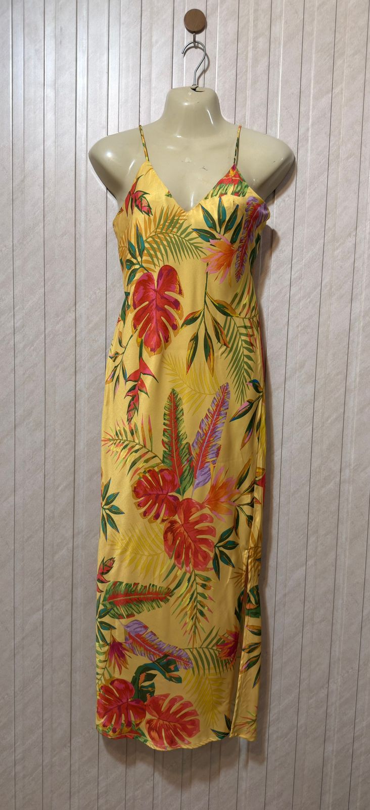 Chest 18  Length 49  Fabric silk Luxury Women’s Western Long Maxi