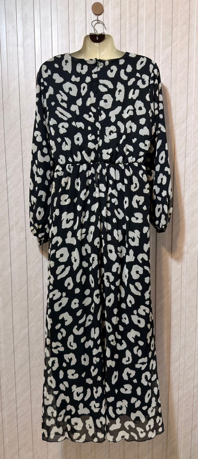 Chest 18  Length 53  Fabric chiffon Western Branded Women’s Long Maxi