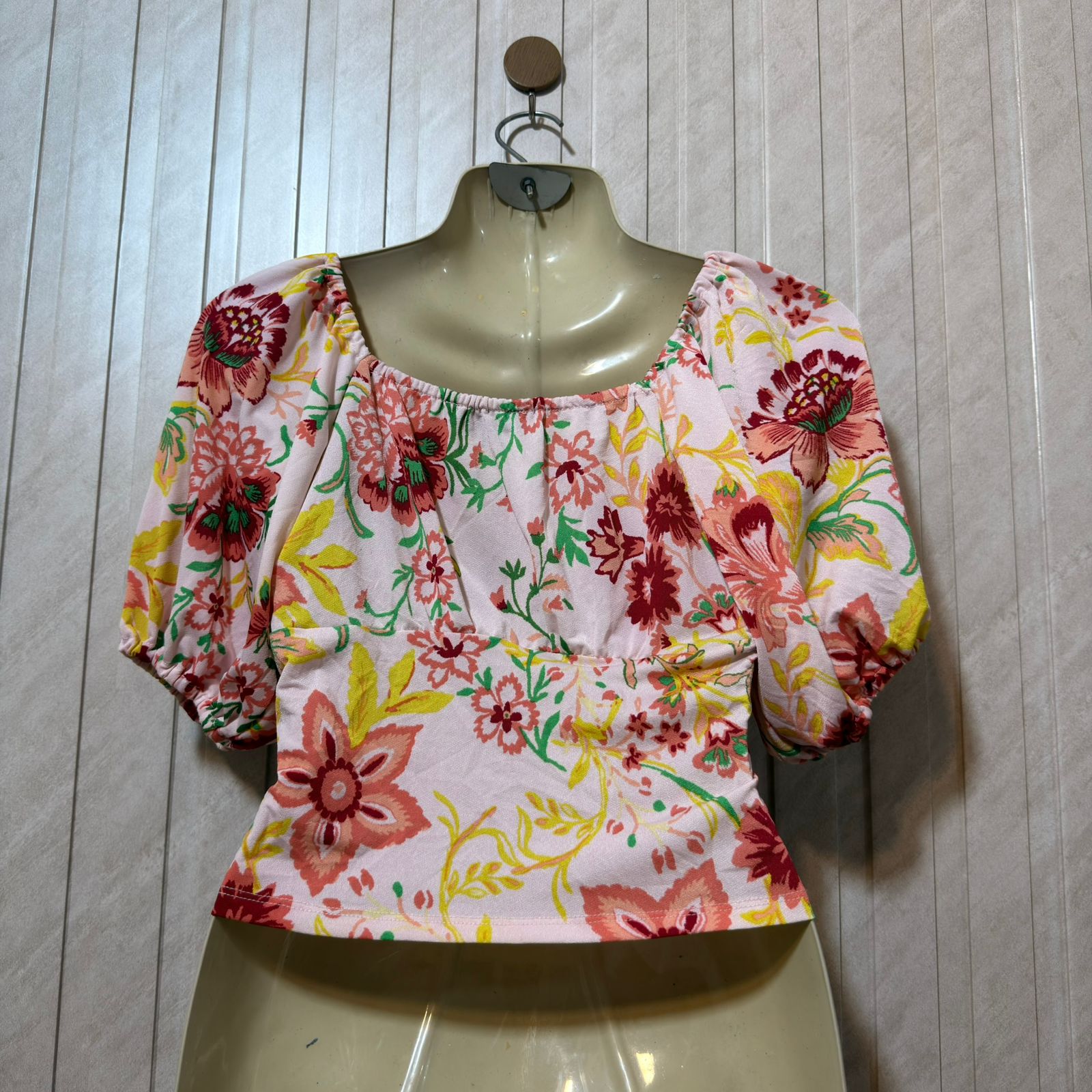 Chest 20  Lenght 15  Fabric Silk Jersey Premium Crop Top for Women